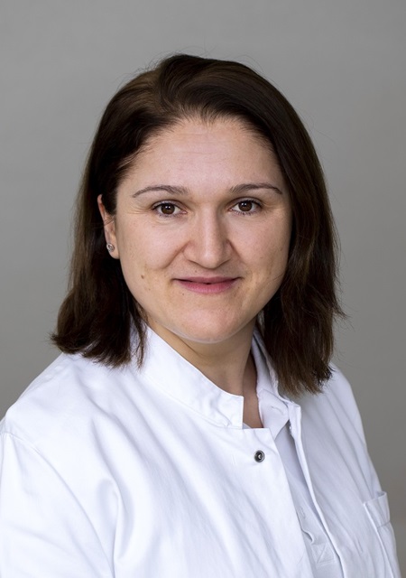 Foto von OÄ Dr. Donika Sela